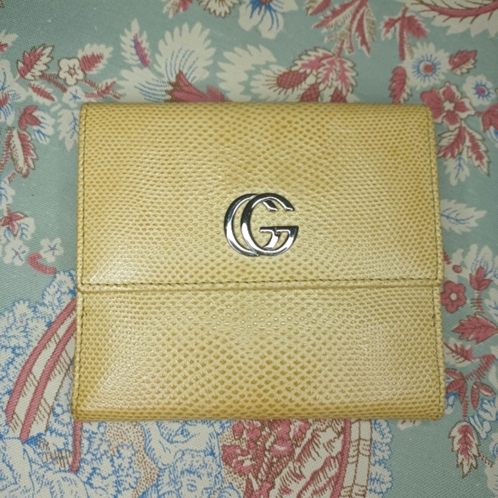 Gucci Bifold GG Marmont Wallet - Picture 1 of 12